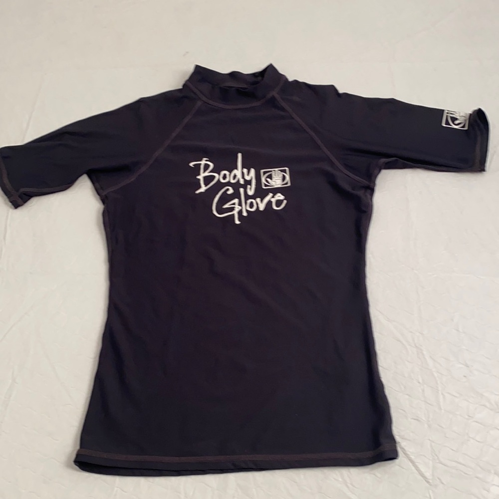 Body Glove black fitted rashguard M